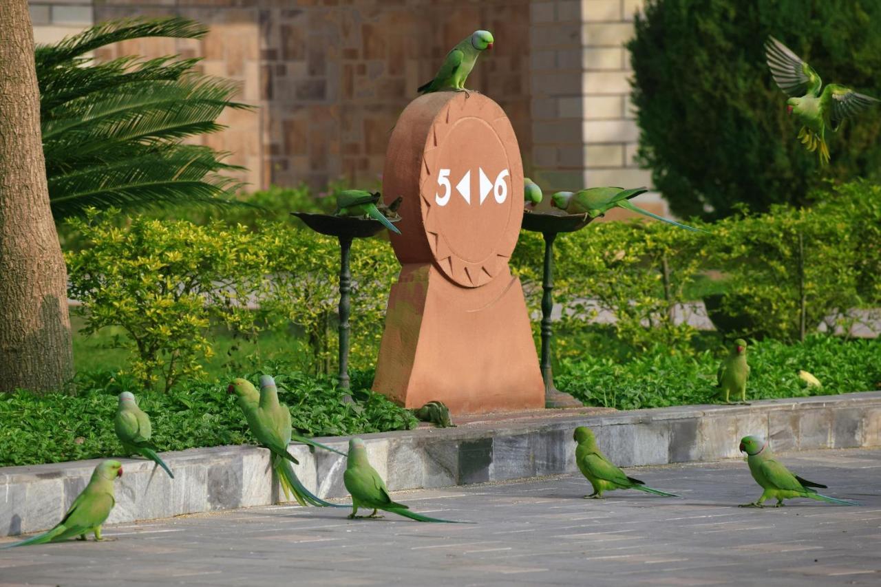 シュリラダ ブラジュ ヴァスンハラ リゾート&スパ ゴーヴァルダン Govardhan エクステリア 写真